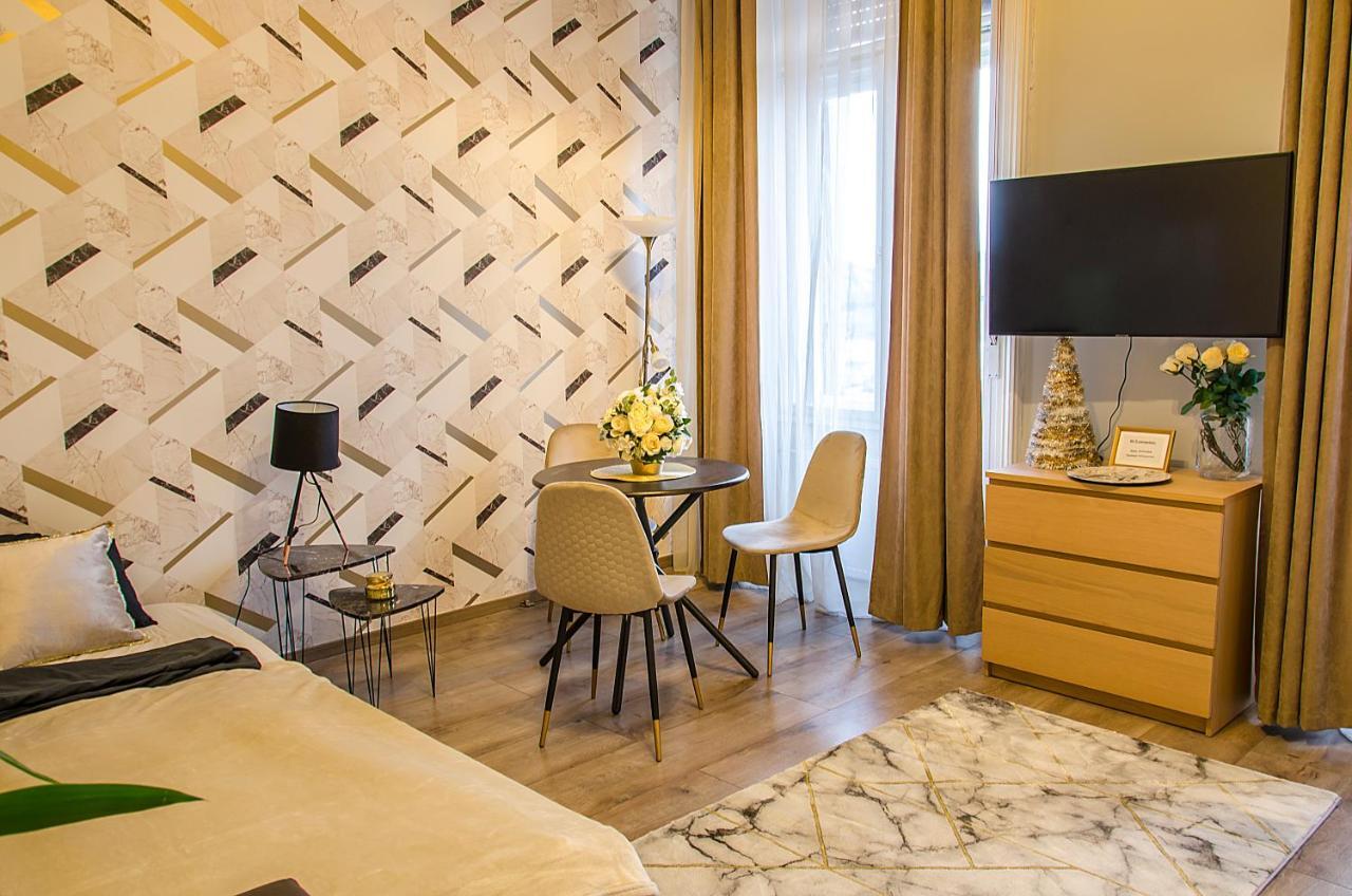 Marble Apartment *